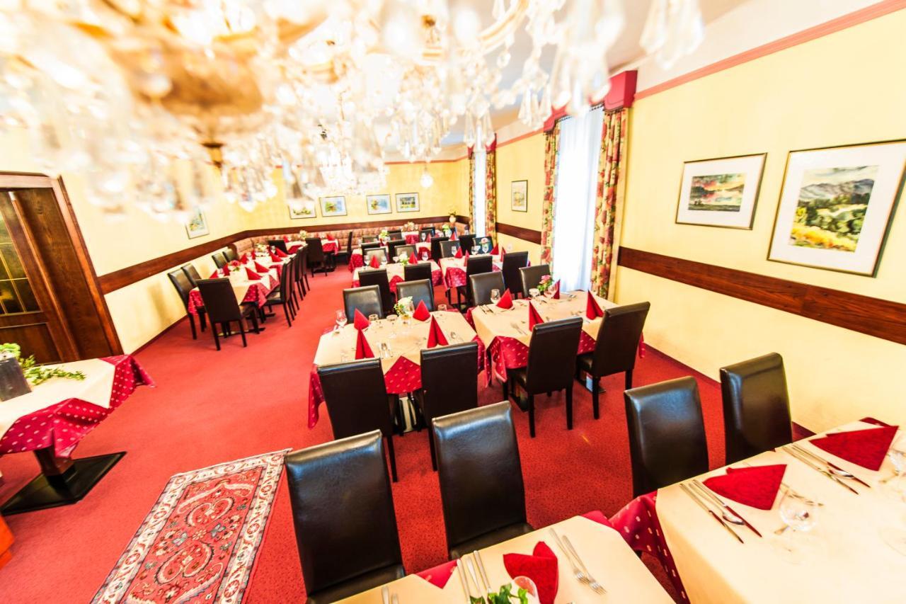 Hotel Neue Post Schladming Extérieur photo